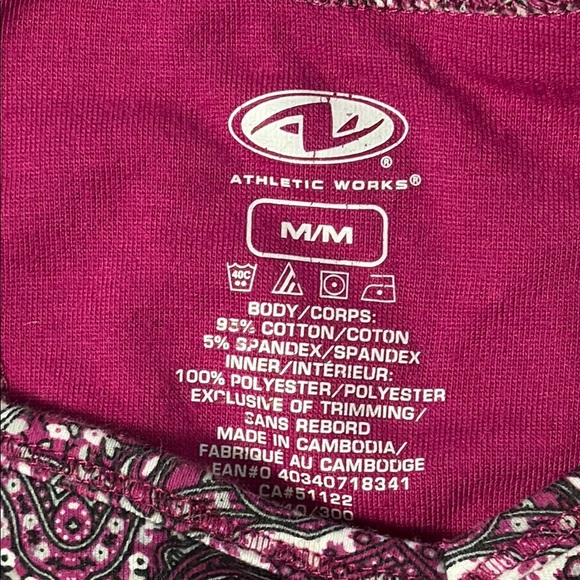 4/$20 Athletic Works Magenta and White Tank Top - Picture 2 of 6